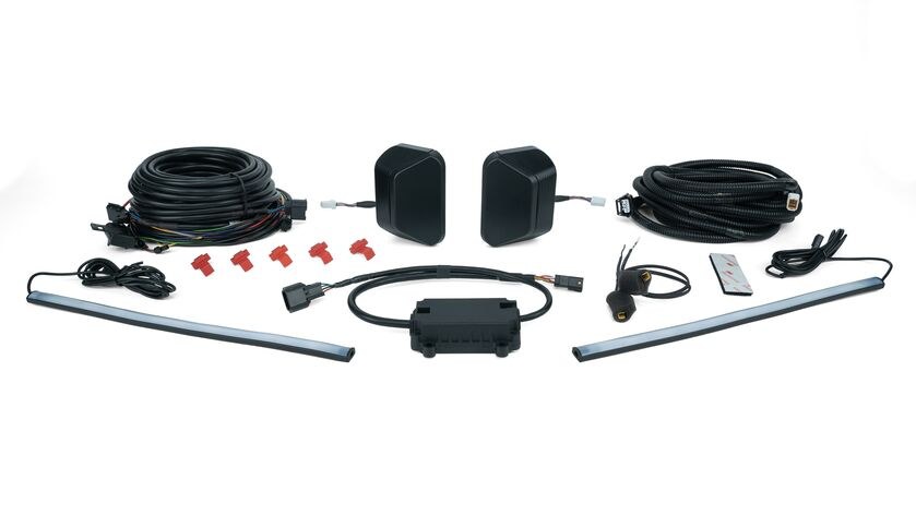 Air Lift Backup Camera Interface, Towtal View™ Laneguard™ Pro, Used for Blind Spot Detection/ Lane Change Assist/ Rear Cross-Traffic Alert – 25342