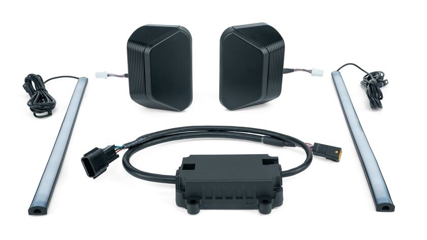 Air Lift Backup Camera Interface, Towtal View™ Laneguard™ Pro, Used for Blind Spot Detection/ Lane Change Assist/ Rear Cross-Traffic Alert – 25342
