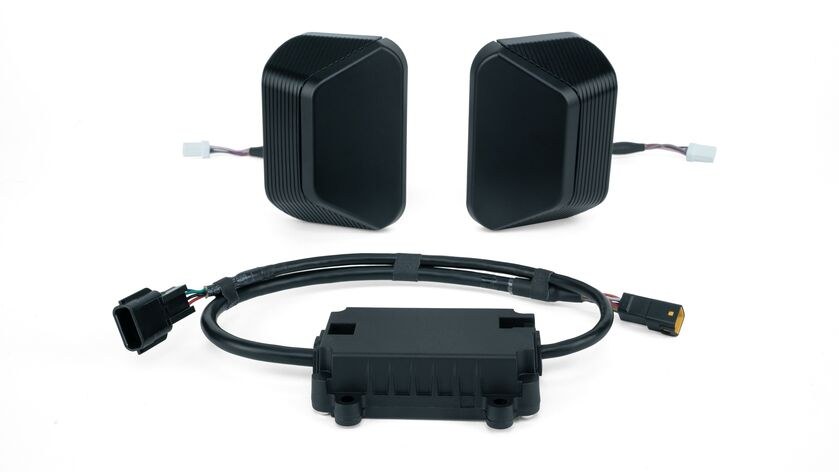 Air Lift Backup Camera Interface, Towtal View™ Laneguard™ Pro, Used for Blind Spot Detection/ Lane Change Assist/ Rear Cross-Traffic Alert – 25342