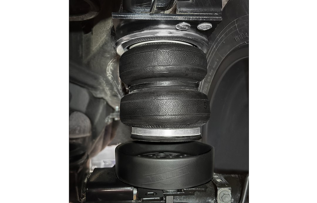 Air Lift Helper Spring Cradle, Fits All Air Lift Bellows-Style Air Springs Kits, Black, With Mounting Hardware – 52500