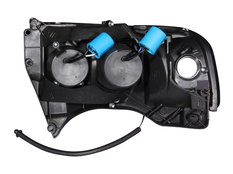 Anzo USA Headlight Assembly, Halogen Bulb, Projector Beam with Halo, Clear Lens, Black Housing, Set of 2 – 111196