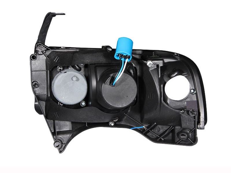 Anzo USA Headlight Assembly, Crystal, Halogen Bulb, Standard Beam, Clear Lens, Chrome Plated Housing, Set of 2 – 111206