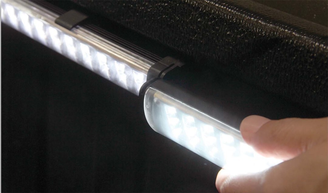 Anzo USA Light Bar, LED, 60 Inch Length, White, Clear Lens, Black Housing, Universal Mount, With Flashlight IN End of Bar – 861135