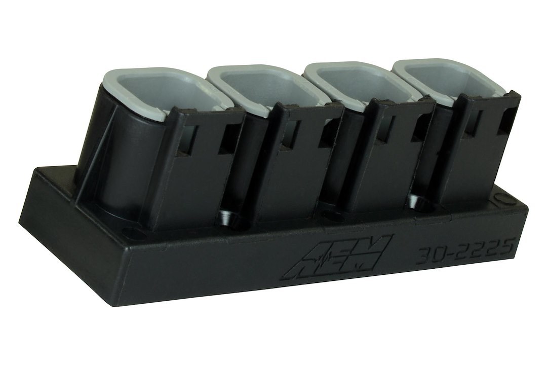 Aem Electron Controller Area Network – Can Hub, Connect and Powers Multiple Aemnet Can Devices from Central Docking Station, 4 Connectors – 30-2225