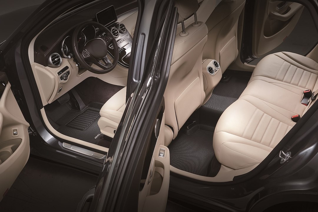 3D MAXpider Floor Liner, Kagu, Custom Fit, Raised Edge, Black, Thermoplastic Rubber of Carbon Fiber Texture, 3 Piece – L1HD08601509