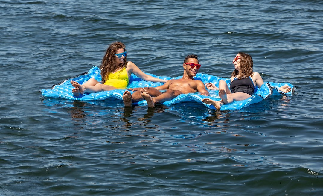 Airhead Water Walkway, Air Island, Pool/ Lake Float, One to Six Person, 6 FT X 10 FT Deflated Dimensions, Blue – AHGP-7
