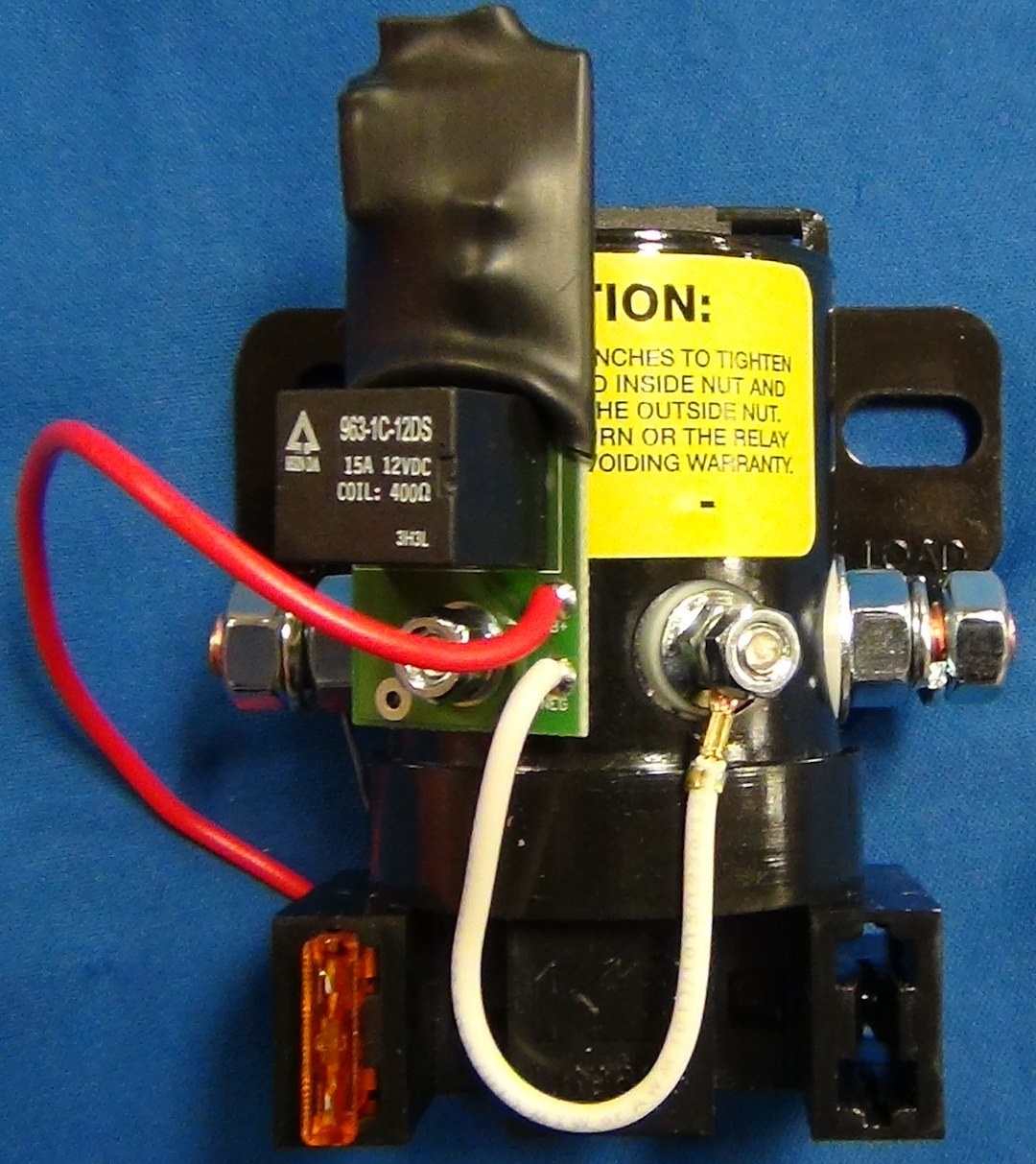 Am.tech Comp Battery Disconnect Switch, Use to Protect the Coil by Removing Voltage from the Coil After Time Delay, 12 Volt DC, 4.4 Ohm – LR9806CBIP