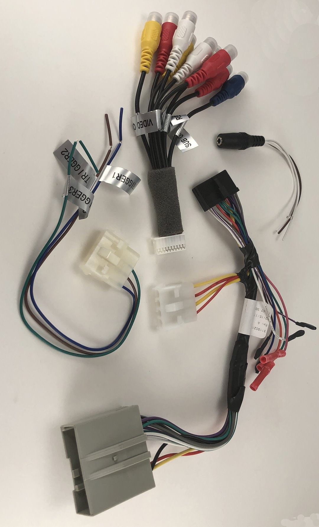 Asa Radio Wiring Harness, For Use with Jayco JRV9000 Radio, Fits Ford Vehicles – 31100213