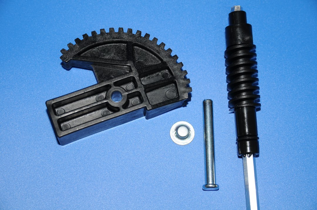 Antennatek Broadcast TV Antenna Directional Worm Gear, Replacement Gear Kit for Antennatek 500 and 550 Model Broadcast TV Antenna, Black – 019612