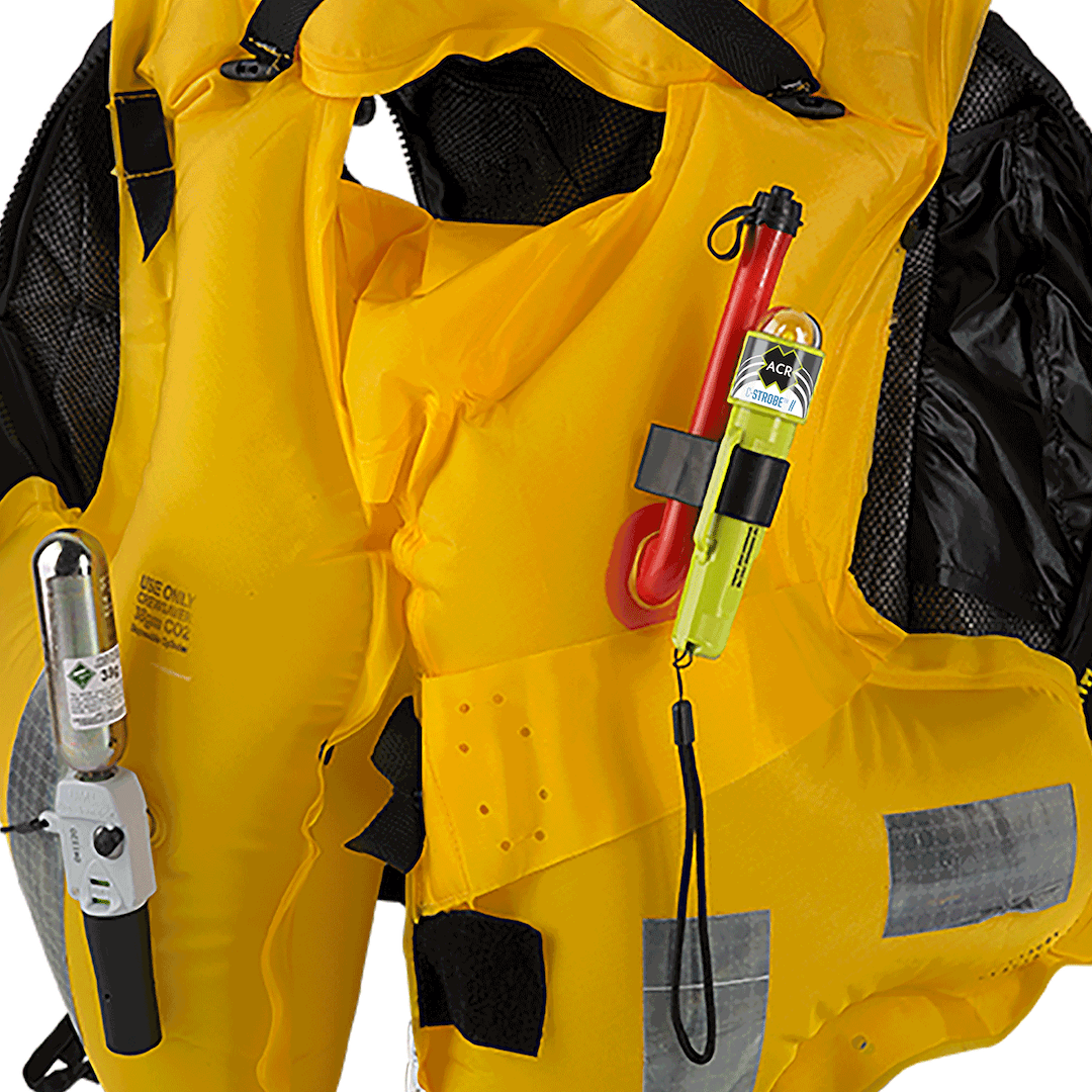 Acr Electron Man Overboard Locator, C-Strobe™, Manual Activation, Twist on/ Off Manual Activation Boasts 45 Lumen LED, Strobe Light – 3965.1
