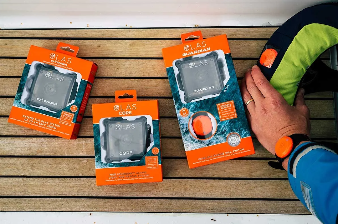 Acr Electron Man Overboard Locator, Automatic/ Manual Activation – EXPOLAS4PACK