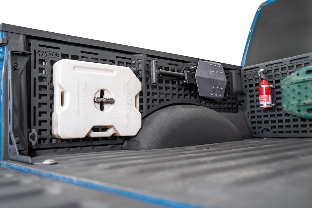 A.desert Des Molle Cargo Panel, Driver Side, Bolt-On, Cardinal Primer with Cardinal Hammer Topcoat – AC1101901NA-D