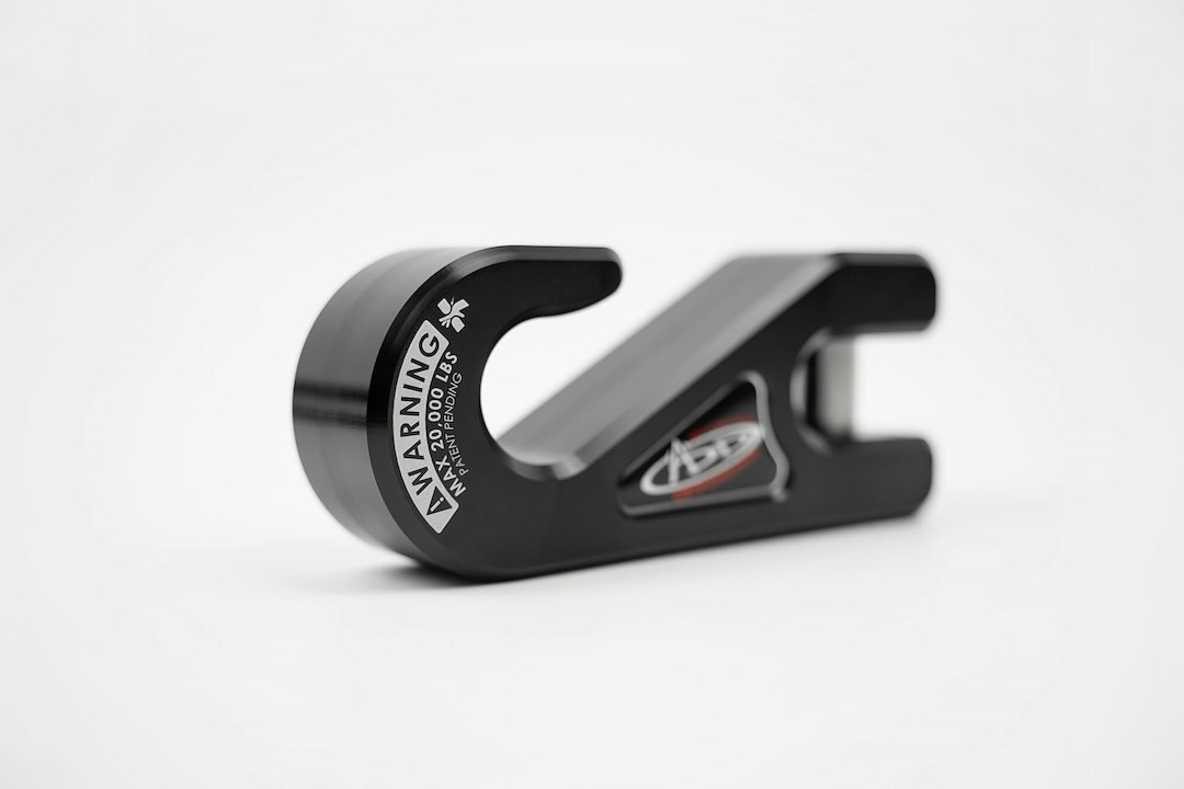 A.desert Des Winch Fairlead, Stealth Fighter, Hawse Style, For Use with Stealth Fighter Bumpers, Powder Coated Black Aluminum – AC99157590NA
