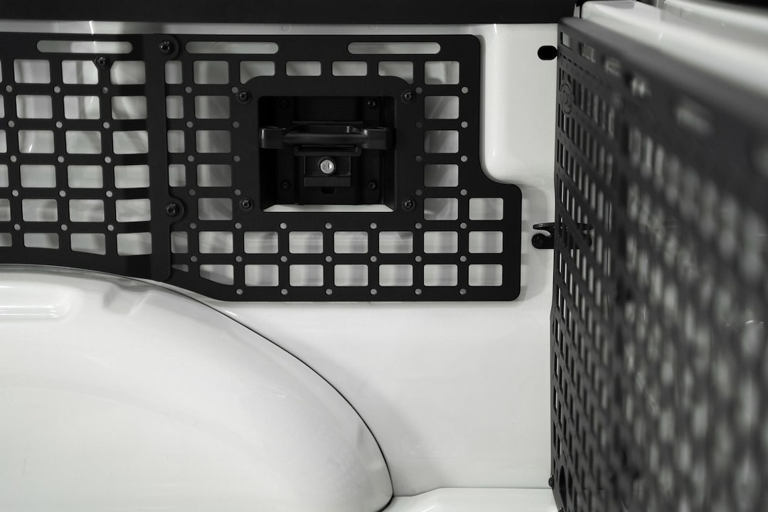 A.desert Des Molle Cargo Panel, Bed Mount, Driver Front, Bolt-On, Flush Mount, Powder Coated, Hammer Black, Steel – AC1904701NA