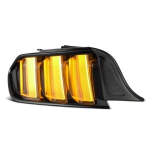 Alpharex USA Tail Light Assembly, Nova-Series, Prismatic LED, Clear Polycarbonate Lens, Black Polypropylene Housing – 655020