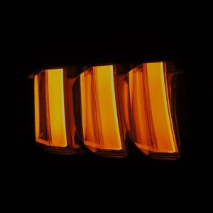 Alpharex USA Tail Light Assembly, Nova-Series, Prismatic LED, Clear Polycarbonate Lens, Black Polypropylene Housing – 655020