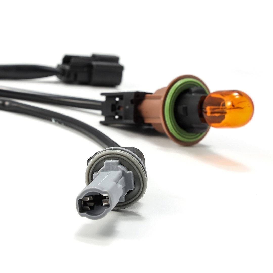 Alpharex USA Headlight Wiring Harness, For Use with Alpharex Projector Headlights, For Use with LED/ Halogen Bulbs, Set of 2 – 810006