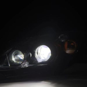 Alpharex USA Headlight Assembly, Luxx-Series, Projector Beam with White/ Amber Daytime Running Light and Amber Sequential Signal – 880270