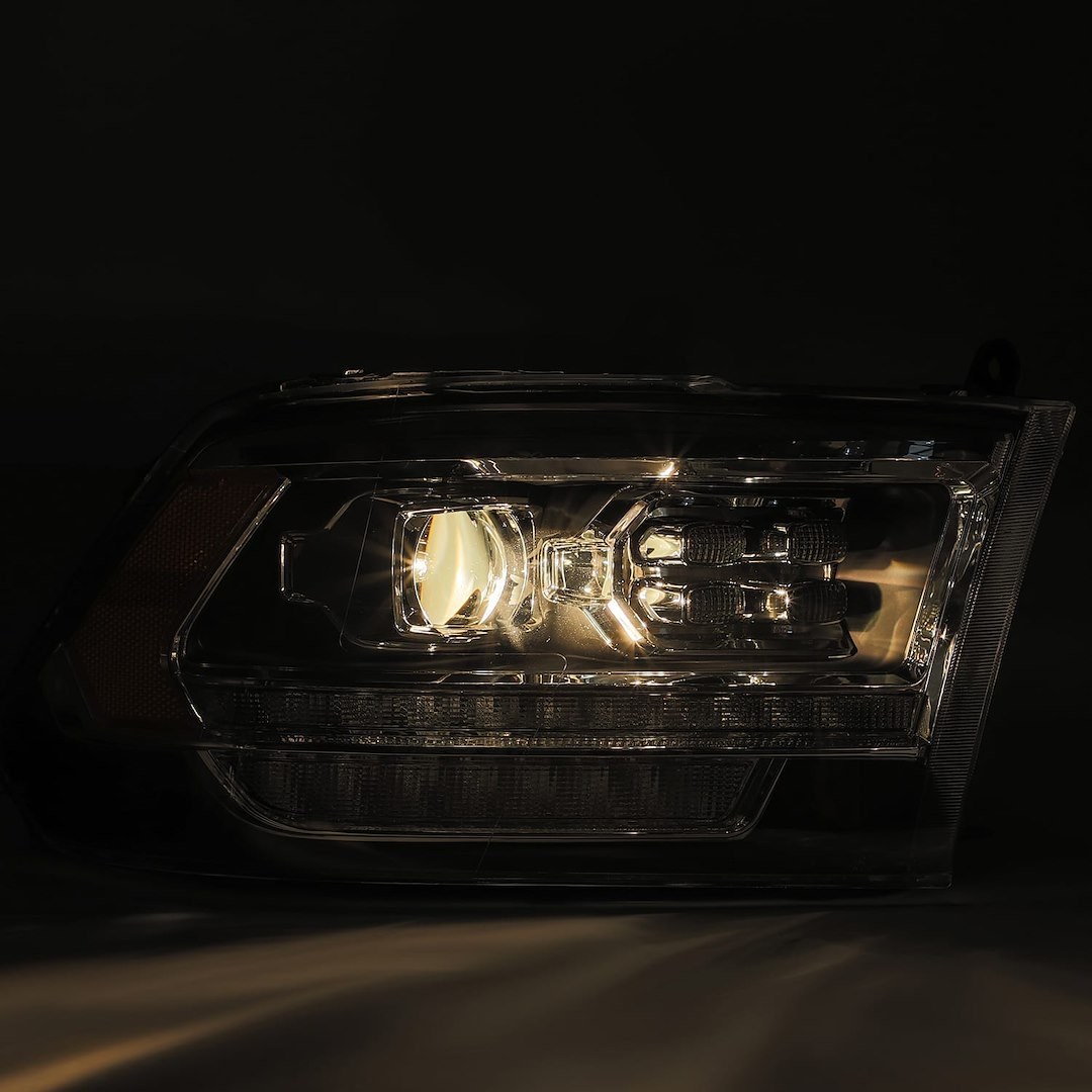 Alpharex USA Headlight Assembly, Luxx-Series, LED Bulb, Projector Beam with Switchback Daytime Running Light/ Sequential Signal – 880520