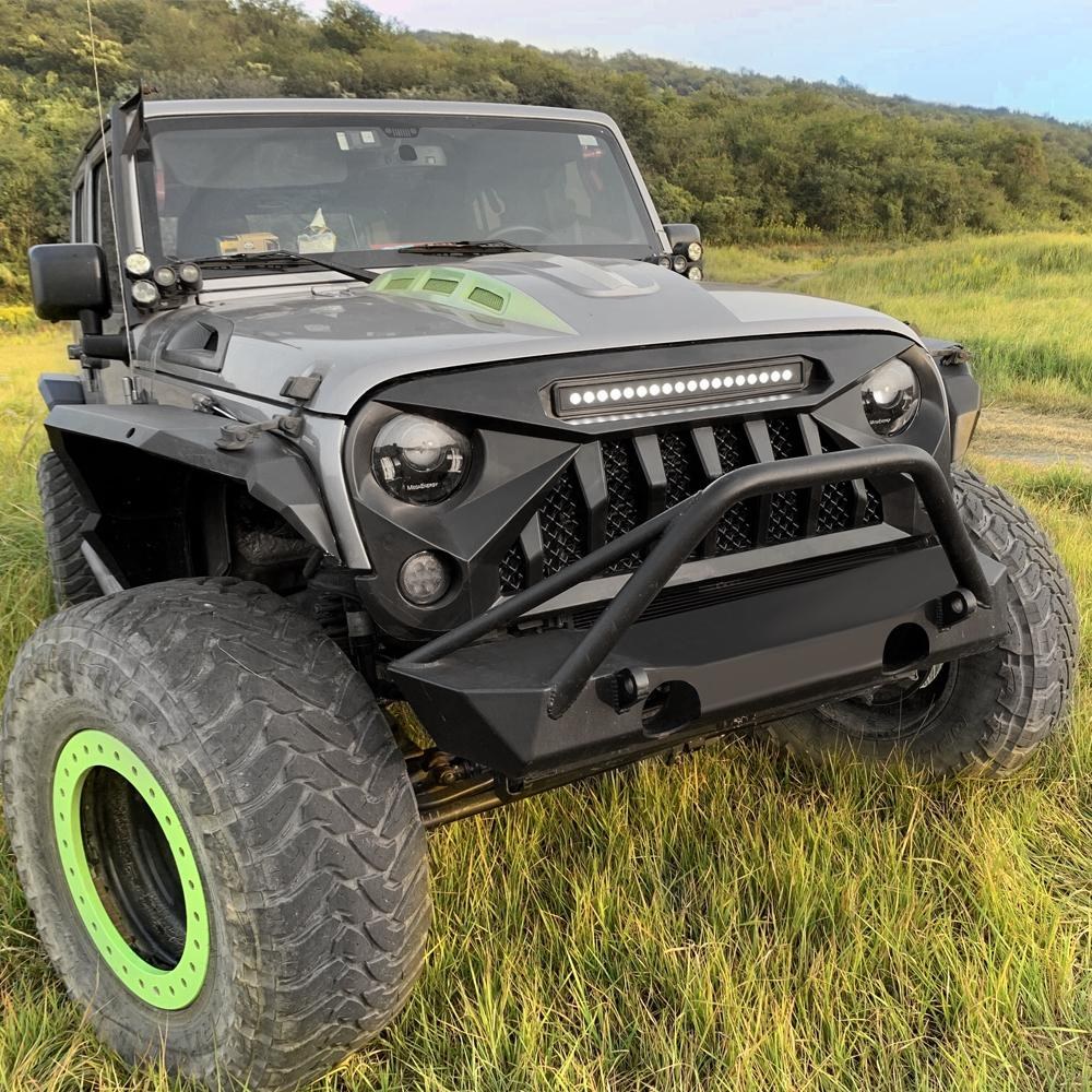 American Mod Grille, Gladiaor, With Light Cutouts, Matte Black, ABS Plastic, With LED Off-Road Lights – AMJPAA00115
