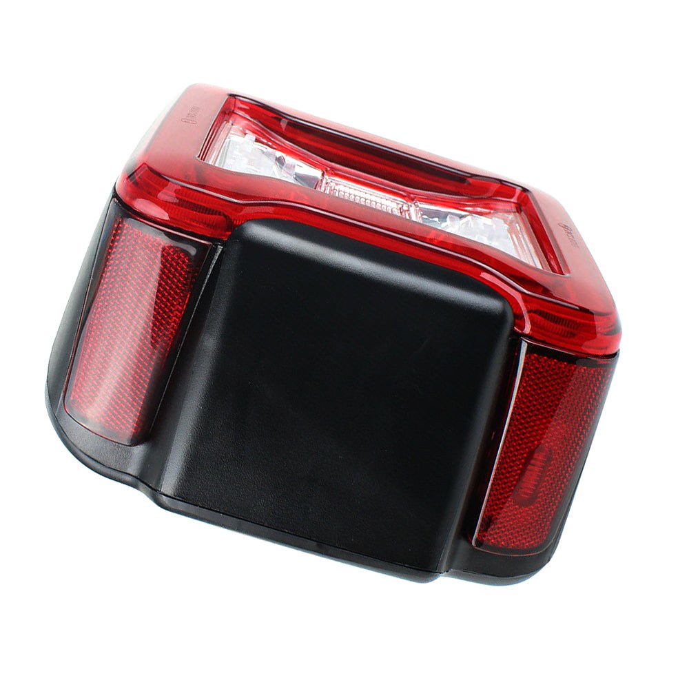 American Mod Tail Light Assembly, LED, Clear/ Red Polycarbonate Lens, ABS Plastic Chrome Housing – AMJPCA03302