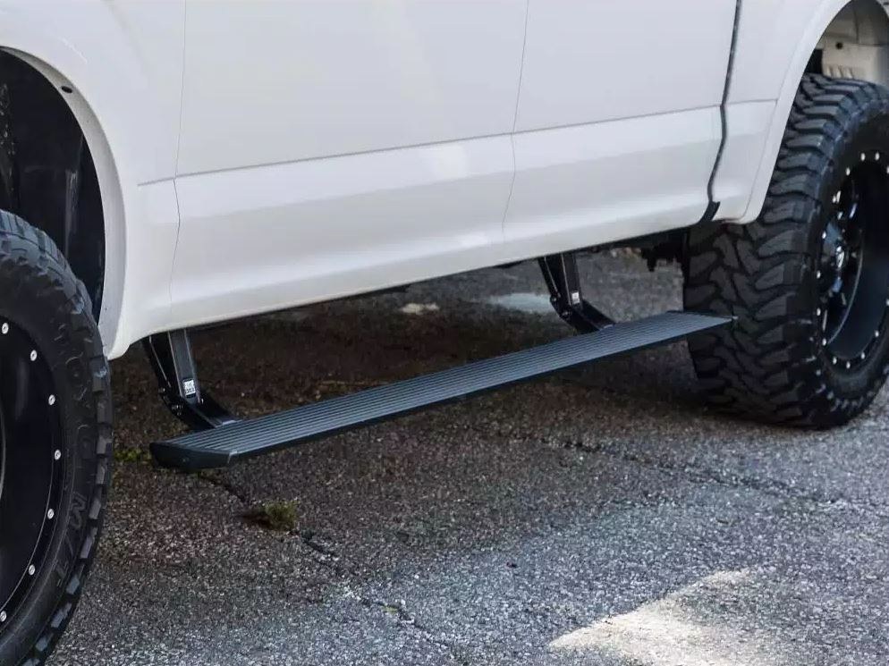 Amp Research Running Board, Powerstep™, Textured Powder Coated, Black, Die Cast Aluminum, With LED Light System, Rocker Panel Mount – 75105-01A