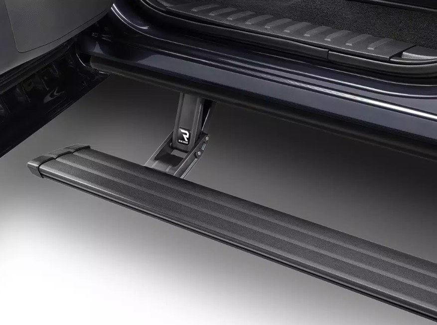 Amp Research Running Board, Powerstep™ Vision, Textured Powder Coated, Matte Black, Cast Aluminum, With Remote Operated LED Light System – 96140-01A