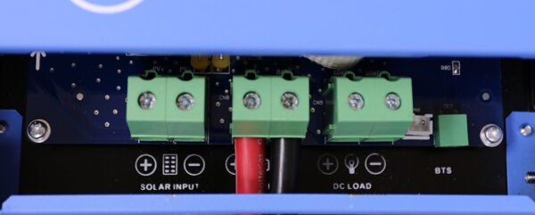Aims Power Battery Charger Controller, For Use with Solar 12/24 Volt Sealed/ Flooded/ Lithium/ Lead/ Gel/ AGM Batteries – SCC30AMPPT
