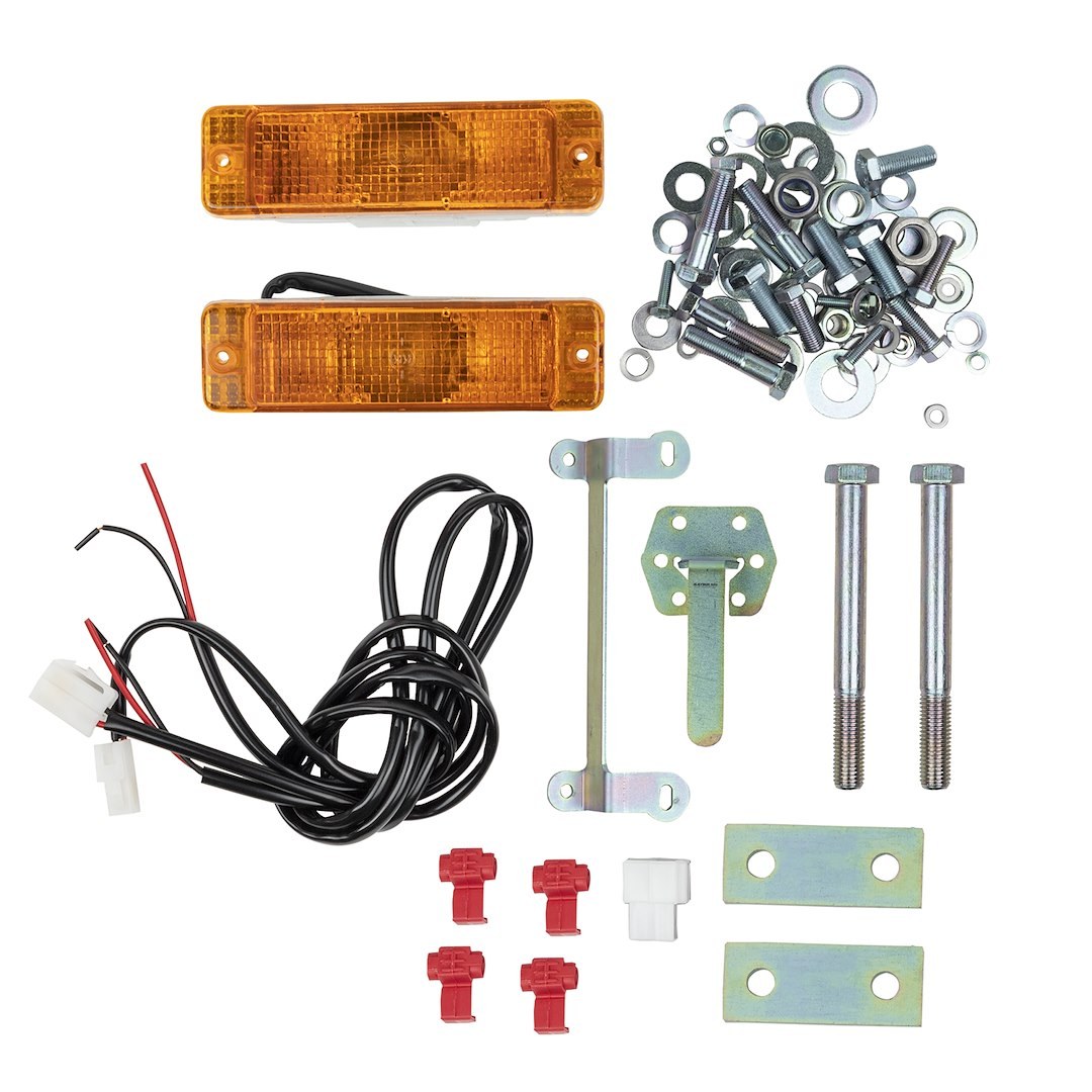 ARB 4×4 Accessories Bumper, Deluxe Bar, One Piece Design, Mounting Hardware Included, With Grille/ Headlight Guard – 3411050
