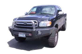 ARB 4×4 Accessories Bumper, Sahara Bar, One Piece Design, Mounting Hardware Included, With Grille Guard, Without Winch Mount – 3915060