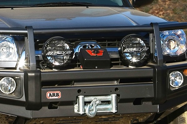 ARB 4×4 Accessories Driving/ Fog Light, Halogen Bulb, H9 Bulb, 8 Inch Round, 100 Watt, Driving/ Spot Beam, Clear Lens, Black/ Silver Housing – 901XSD