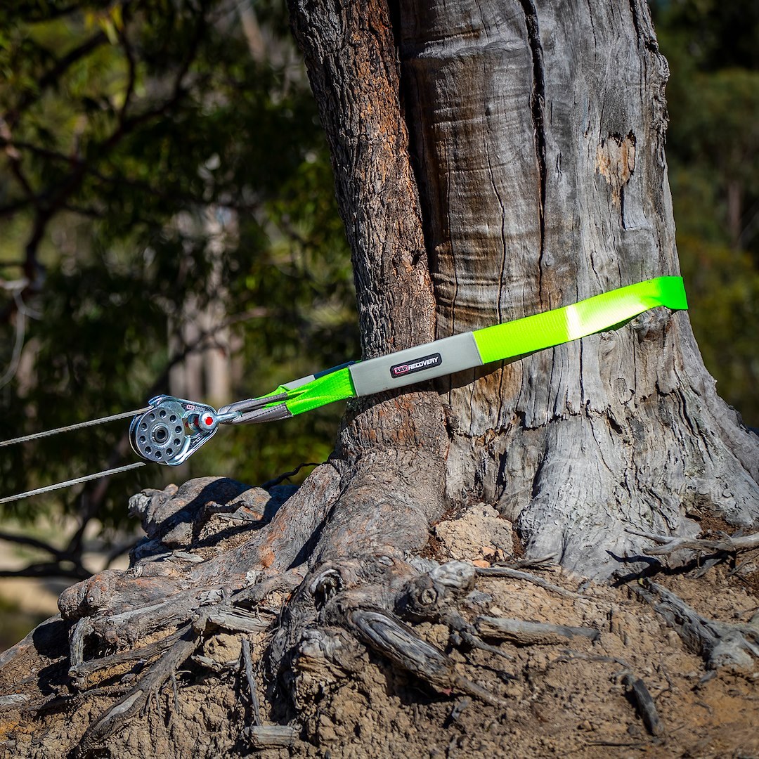 ARB 4×4 Accessories Winch Tree Trunk Protector, 10 Foot Length, 25000 Pound Breaking Strength, Green, Nylon – ARB730LB