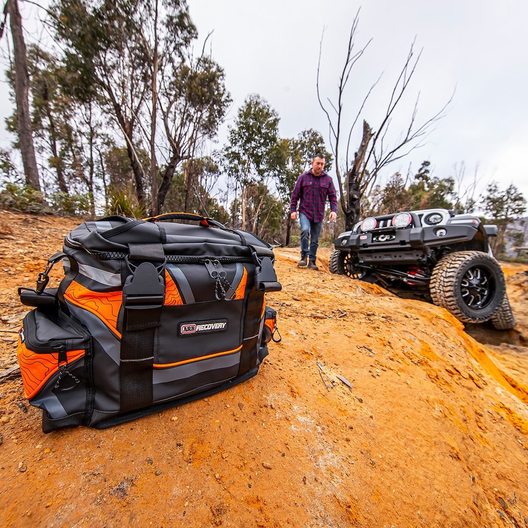 ARB 4×4 Accessories Vehicle Recovery Kit – RK9A