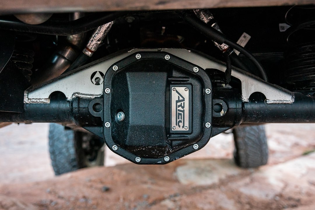 Artec Indust Axle Housing Truss, Apex, For Dana 44, Over the Top, Weld on, Steel – JL4502