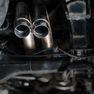 AWE Tuning Exhaust System Kit, 0FG Cat-Back System, Stainless Steel, Without Muffler, Dual Exhaust with Dual Outlet, Rear Exit – 3015-31826