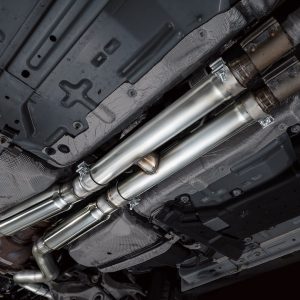 AWE Tuning Exhaust System Kit, Switchpath ™ Cat-Back System, Stainless Steel, With Muffler, Dual Exhaust with Quad Outlet, Rear Exit – 3025-42550