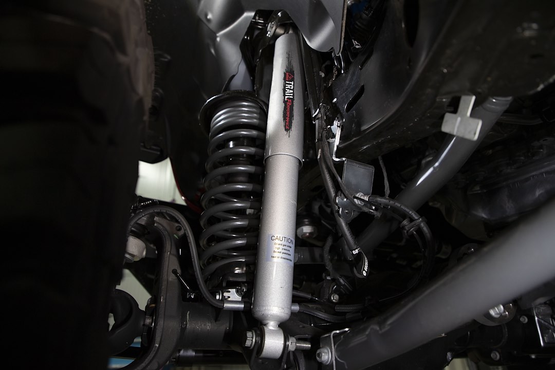 Belltech Shock Absorber, Trail Performance, Nitrogen Gas Charged, Two Year Warranty, Non Adjustable, With Sleeves, Silver, Single – 2216FF
