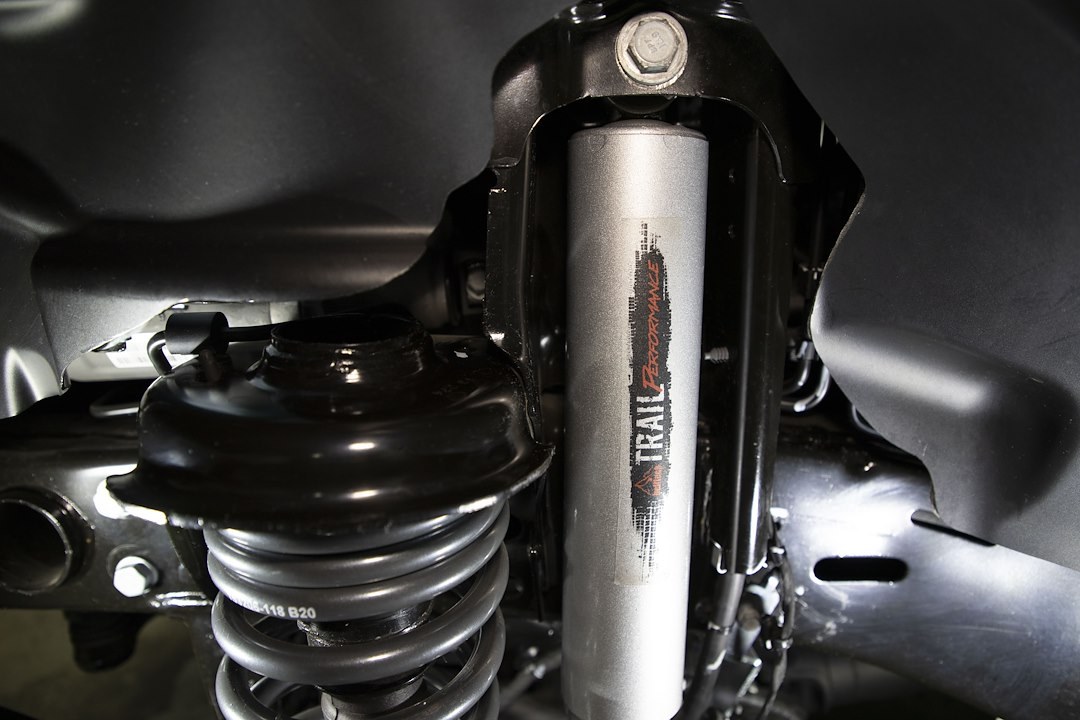 Belltech Shock Absorber, Trail Performance, Nitrogen Gas Charged, Two Year Warranty, Non Adjustable, With Sleeves, Silver, Single – 2216FF