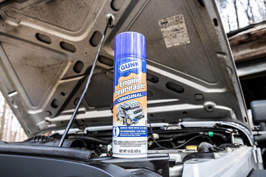 Blaster Engine Degreaser, Gunk®, Use to Remove Tough Grease/ Oil Build-Up, 15 Ounce Aerosol Can, Single – EB1