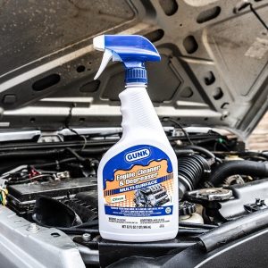 Blaster Engine Degreaser, Gunk®, Use to Remove Oil/ Grease/ Road Grime, 32 Ounce Spray Bottle, Single – EBT32