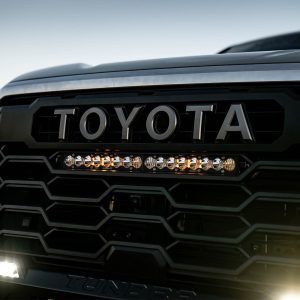 Baja Design Light Bar, S8, LED, 20 Inch Length, Driving/ Combo Beam, 12700 Lumens, Clear Lens, Black Housing, Grille Mount – 448078
