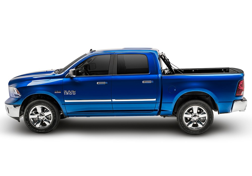 BAK Industries Tonneau Cover, Bakflip G2, Hard Folding, 2 Folds/ 3 Panels, Front Hinge Allows Entire Tonneau to Flip Up When Folded – 226207RB
