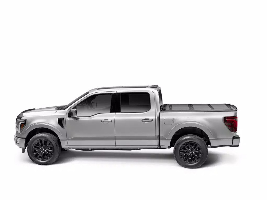 BAK Industries Tonneau Cover, Bakflip MX4, Hard Folding, Low Profile, 2 Folds/ 3 Panels – 448207RB