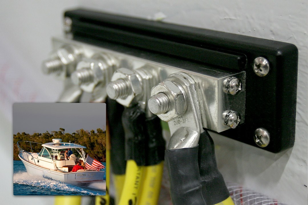 Blue Sea Systems Busbar, 4 Stud Terminal/ 4 Screw Terminal, 300 Volts AC/ 48 Volts DC, 545 Amps AC/ 600 Amps DC – 2104-BSS
