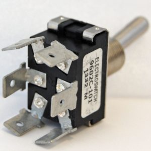 Blue Sea Systems Multi Purpose Switch, Weatherdeck ®, 30 Volts DC, 5 Amps, Toggle Switch, On-Off-On Switch Action, Double Pole Double Throw – 4155-BSS