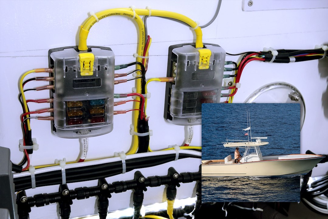 Blue Sea Systems Fuse Block, 32 Volts DC, 100 Amps Per Block/ 30 Amps Per Circuit, Uses Ato/ Atc Blade Style Fuse – 5025-BSS