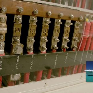 Blue Sea Systems Fuse, Bolt-On Fuse, Anl, 150 Amps/ 32 Volts DC, Single – 5127-BSS