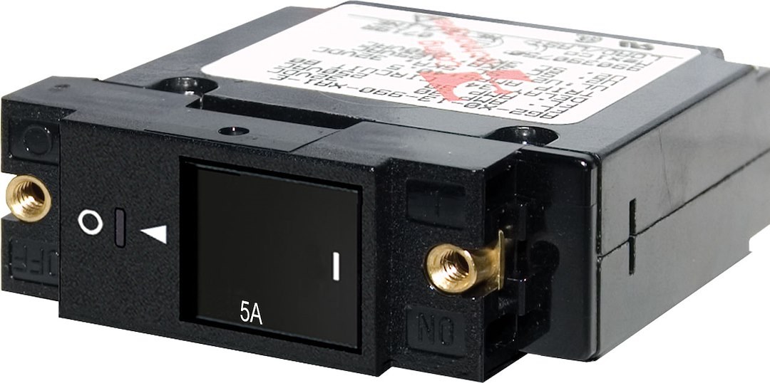 Blue Sea Systems Circuit Breaker, A Series, 5 Ampere, 240 Volt AC/ 32 Volt DC, Single Pole Magnetic Hydraulic Type – 7425-BSS