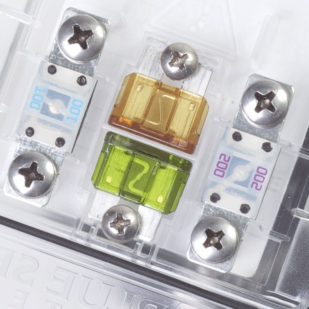 Blue Sea Systems Fuse Block, 32 Volts DC, 600 Amps, Uses Ami/ Midi/ Ato/ Atc Fuse – 7748-BSS
