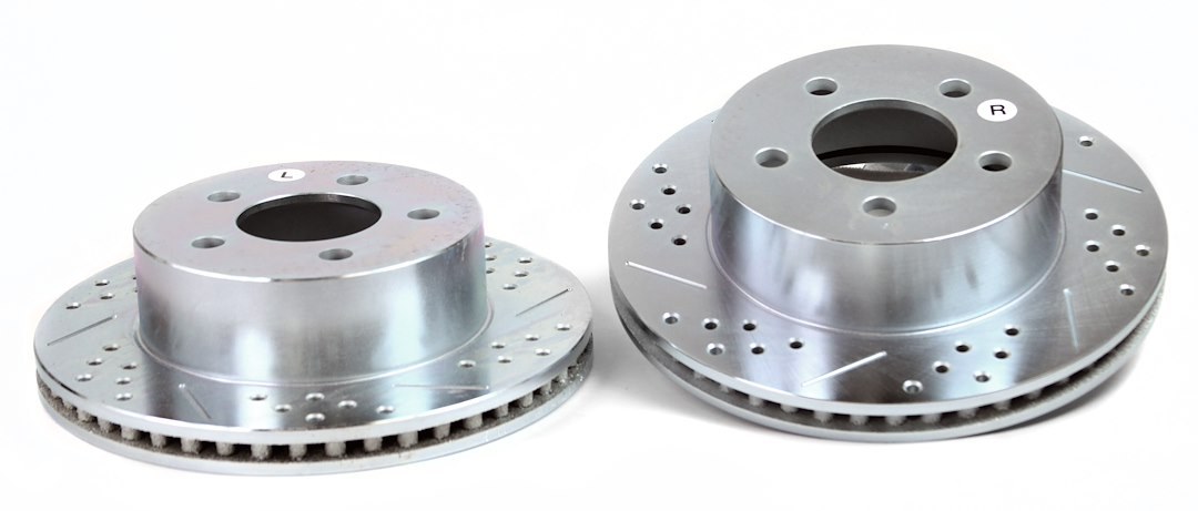 Baer Brakes Brake Rotor, Claw, Vented Drilled and Slotted, One Piece Design, Wheel Bolt Pattern 6 X 135 Millimeter – 99169-020